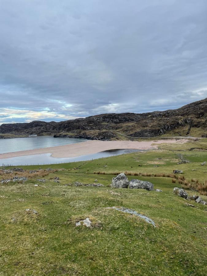 Sea View Cabin Villa Clashnessie Esterno foto