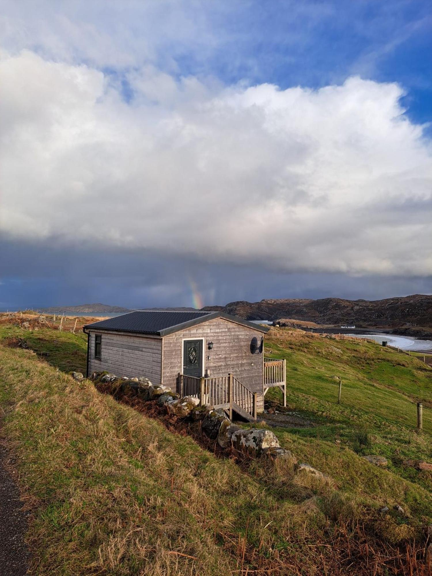 Sea View Cabin Villa Clashnessie Esterno foto